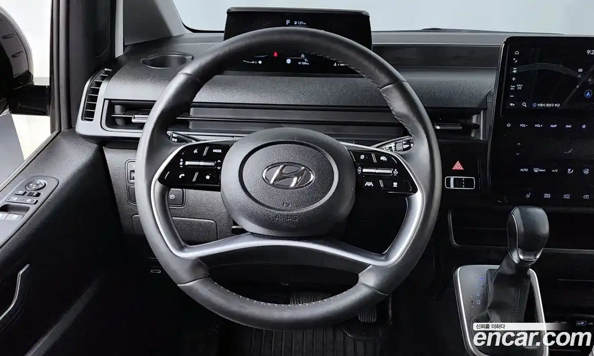Hyundai Staria 2022 2.2 гидро в Москве, фото 18