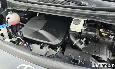 Hyundai Staria 2022 2.2 гидро в Москве, миниатюра 5