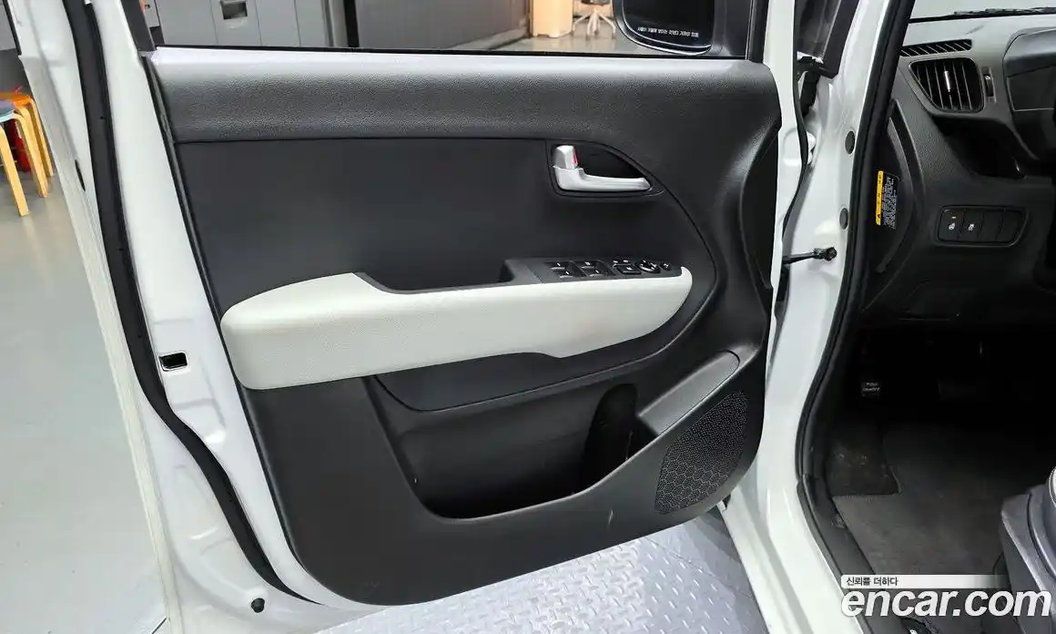 Kia Ray 2024 1.0 гидро, фото 14