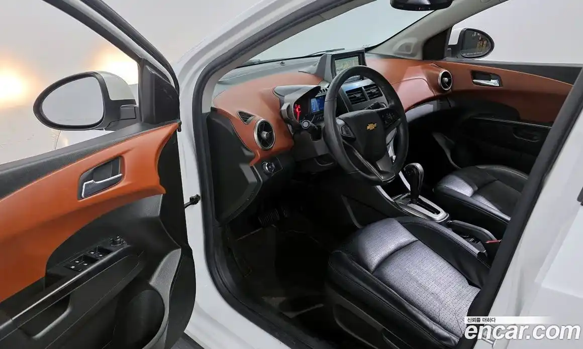 Chevrolet Aveo 2013 1.6 гидро в Москве № 1401370, фото 13