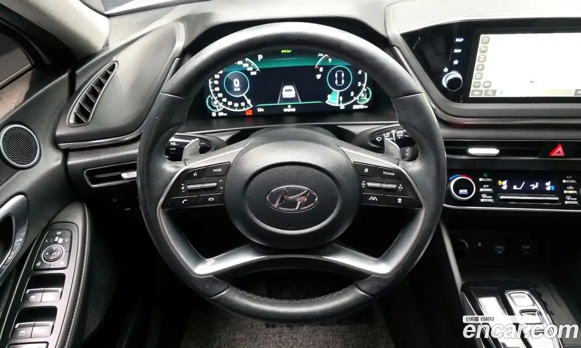 Hyundai Sonata 2023 1.6 гидро в Москве № 1417123, фото 19