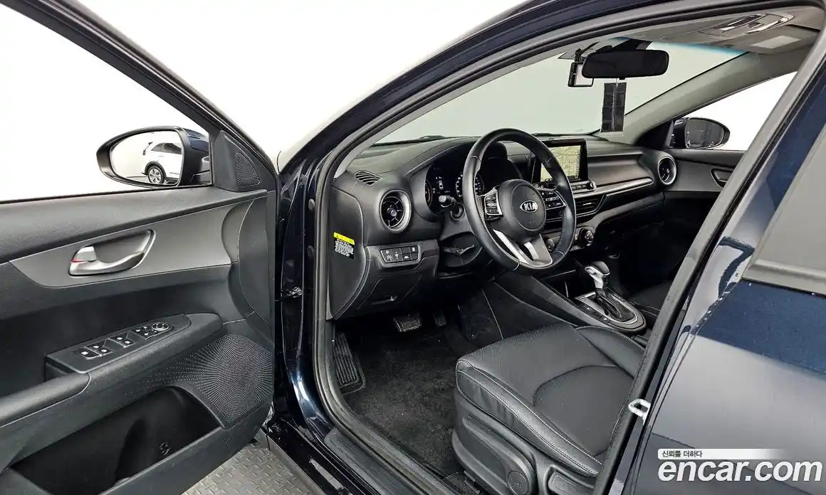 Kia K3 2020 1.6 гидро в Москве № 1417982, фото 13