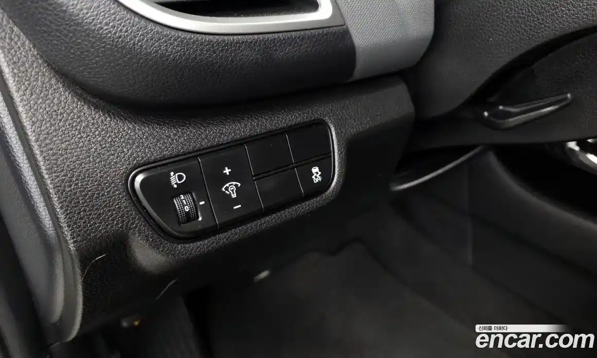 Kia Seltos 2023 2.0 гидро в Москве № 1538077, фото 30