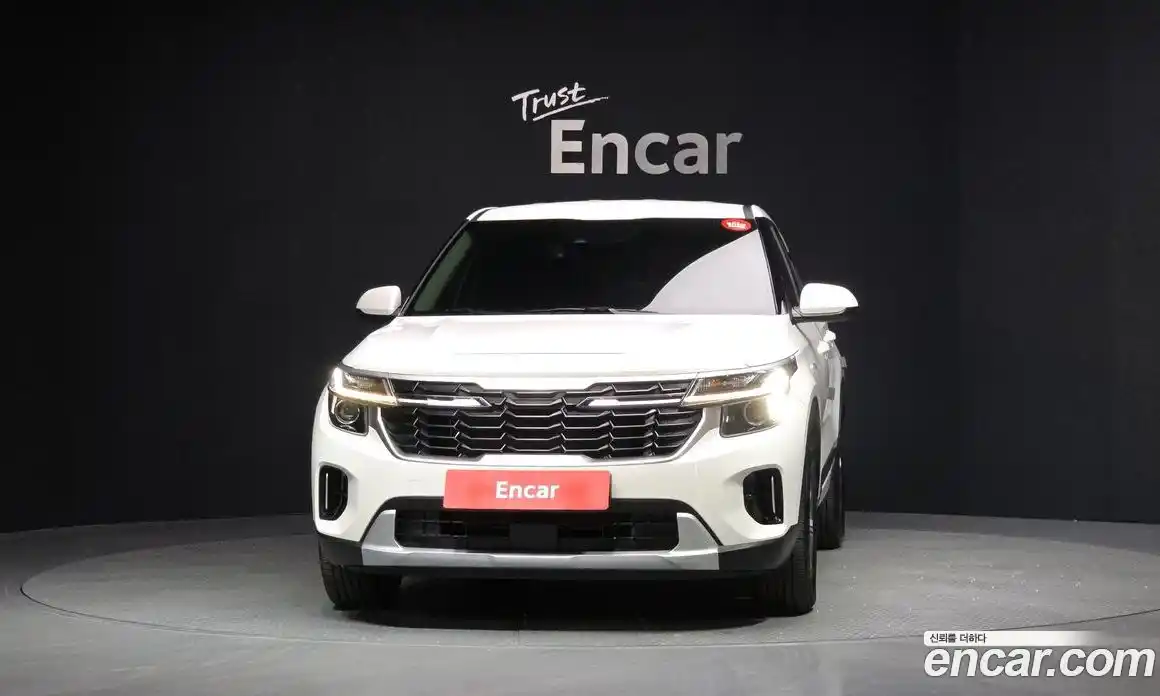 Kia Seltos 2023 2.0 гидро в Москве № 1538077, фото 3