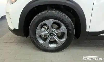 Kia Seltos 2023 2.0 гидро в Москве № 1538077, миниатюра 5