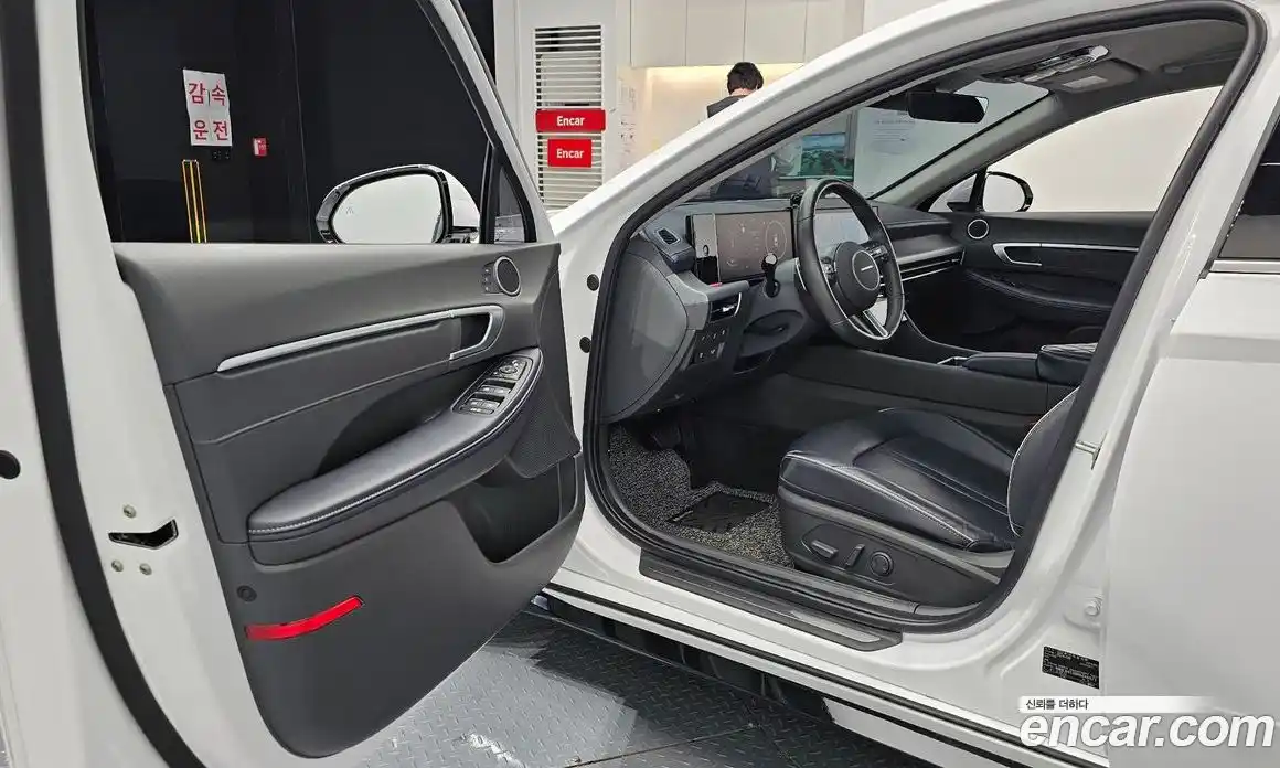 Hyundai Sonata 2024 1.6 гидро в Москве № 1610091, фото 13