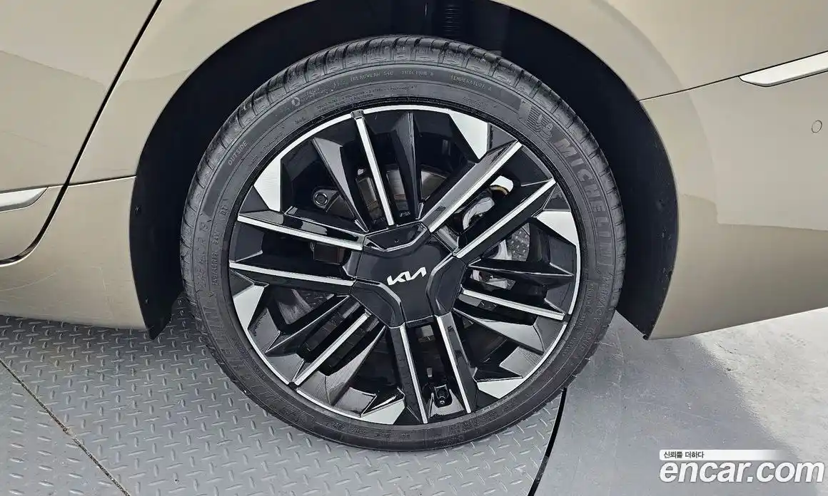 Kia K8 2025 2.5 гидро в Москве № 1611016, фото 7