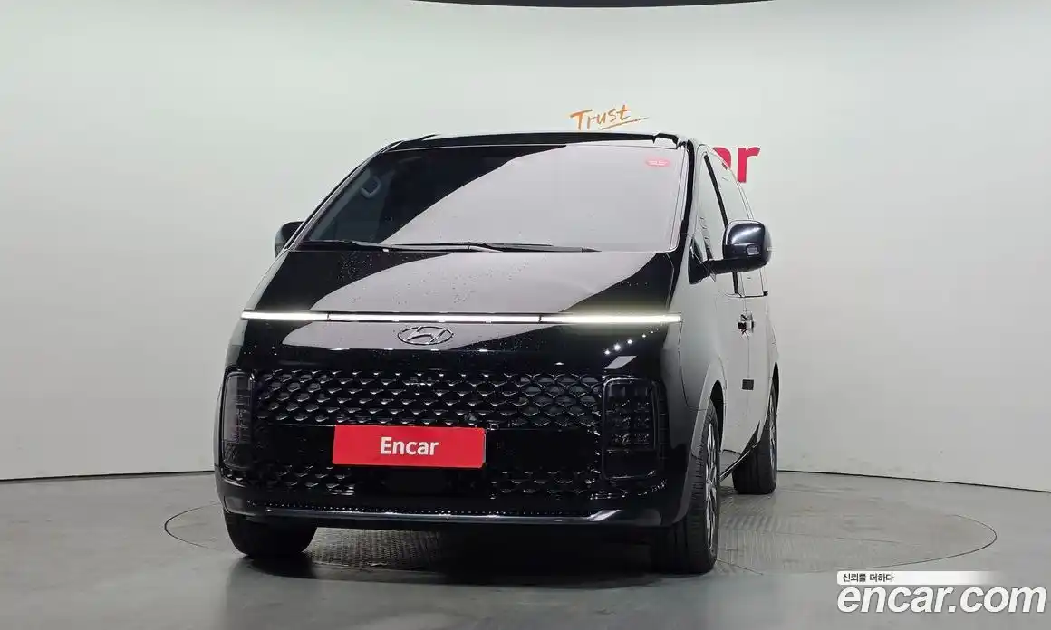 Hyundai Staria 2024 2.2 гидро в Москве № 1683782, фото 3