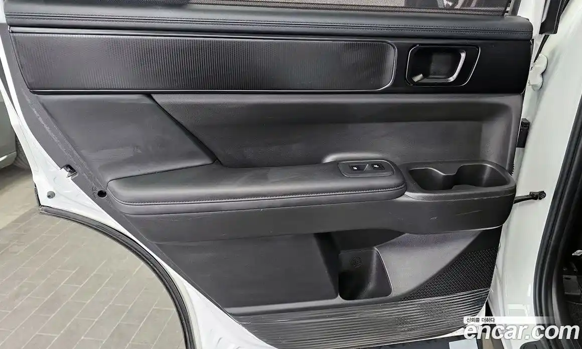 Hyundai Santa Fe 2024 2.5 гидро в Москве № 1683900, фото 15
