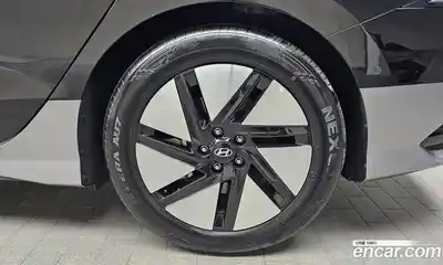 Hyundai Ioniq 6 2023 0.1 гидро в Москве № 1683980, миниатюра 7