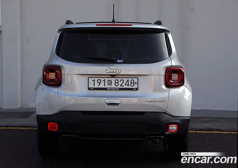 Jeep Renegade 2020 2.4 гидро в Москве № 169950, фото 3