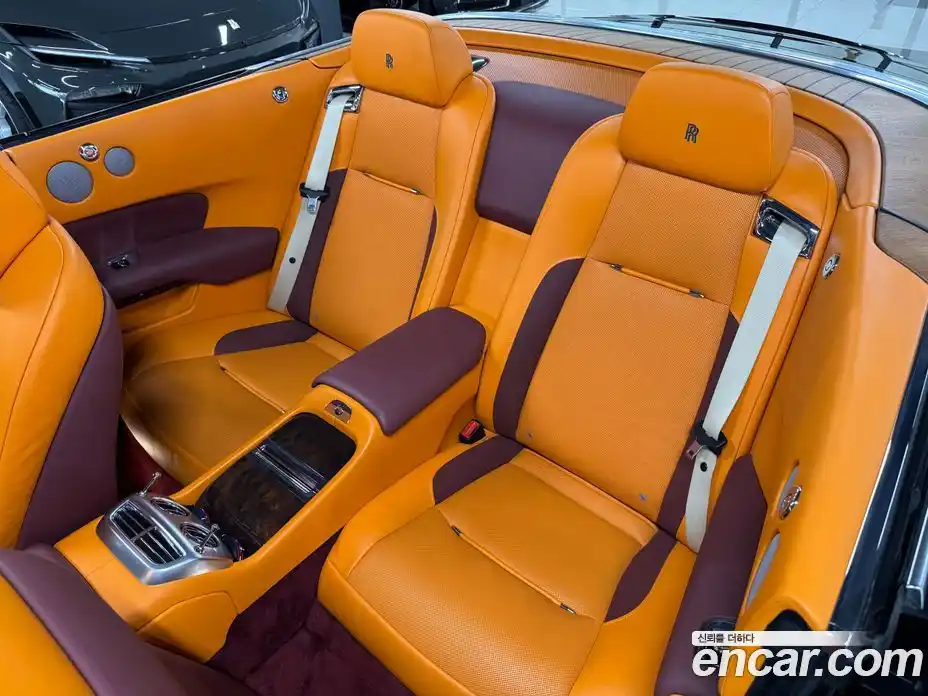 Rolls-Royce Dawn 2017 6.6 гидро в Москве № 1700045, фото 15