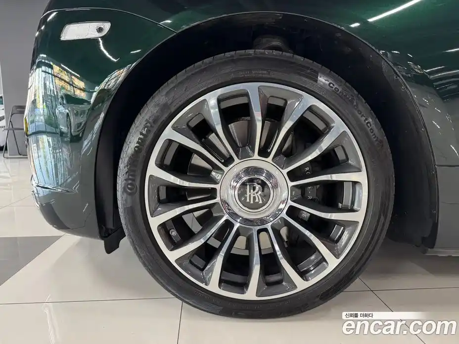 Rolls-Royce Dawn 2017 6.6 гидро в Москве № 1700045, фото 17