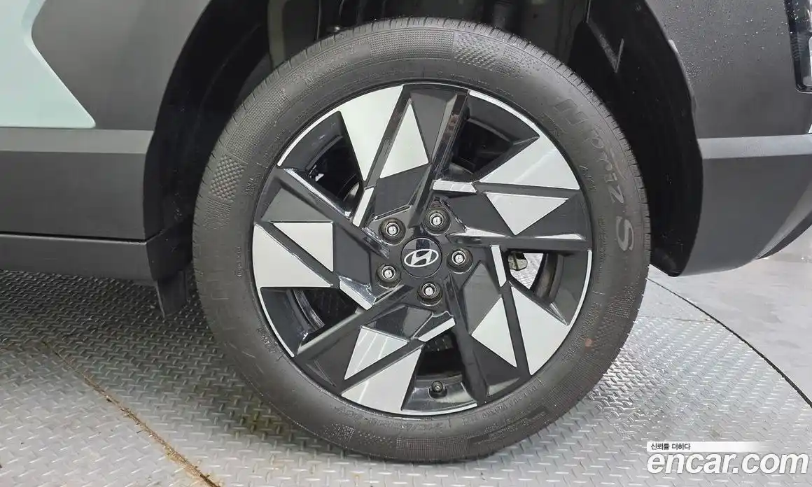 Hyundai Kona 2023 2.0 гидро в Москве № 1757560, фото 7