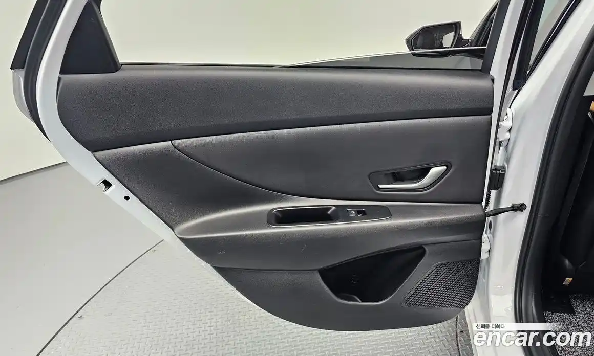 Hyundai Avante 2023 1.6 гидро в Москве № 1757699, фото 15