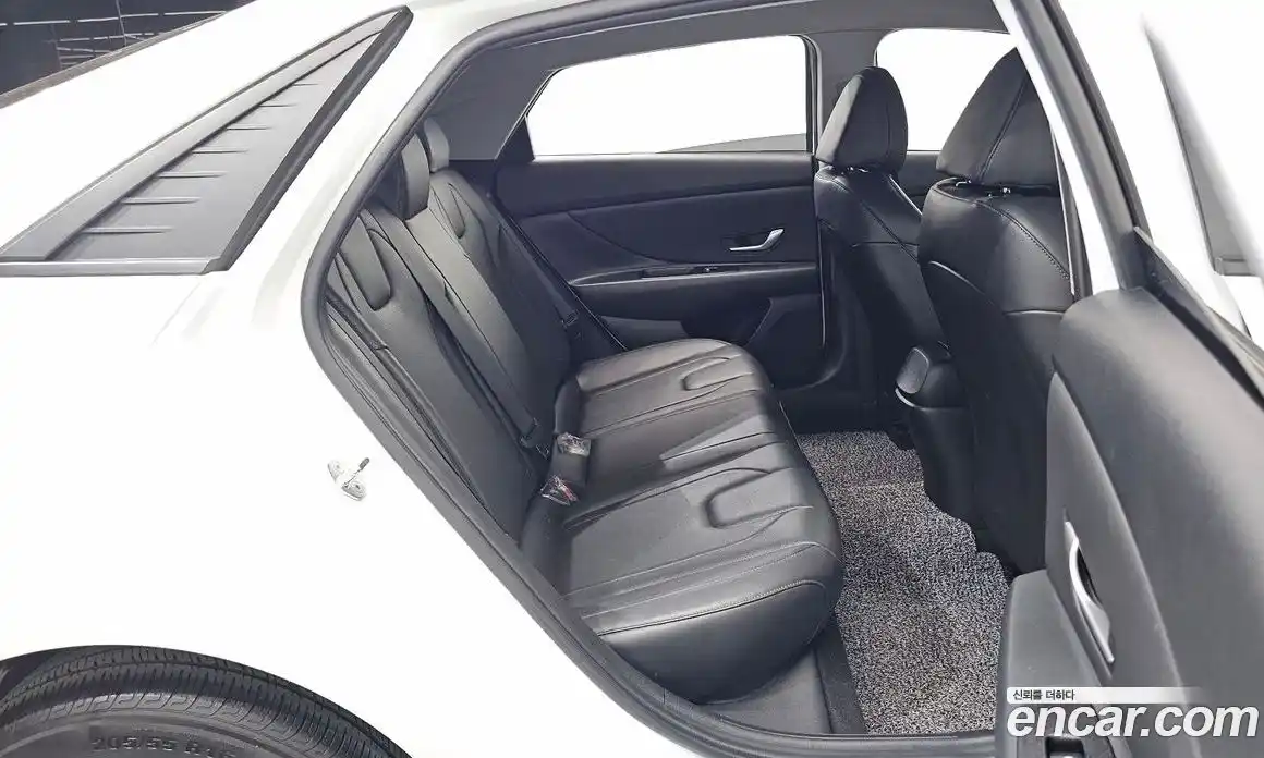 Hyundai Avante 2023 1.6 гидро в Москве № 1757699, фото 23