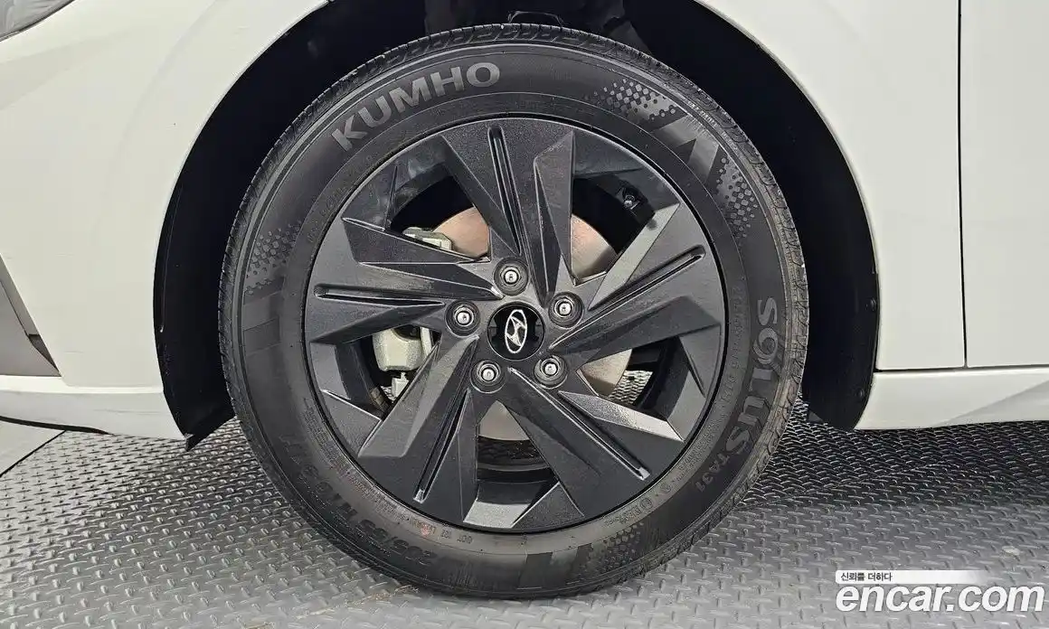Hyundai Avante 2023 1.6 гидро в Москве № 1757699, фото 5