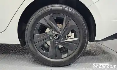 Hyundai Avante 2023 1.6 гидро в Москве № 1757699, миниатюра 7
