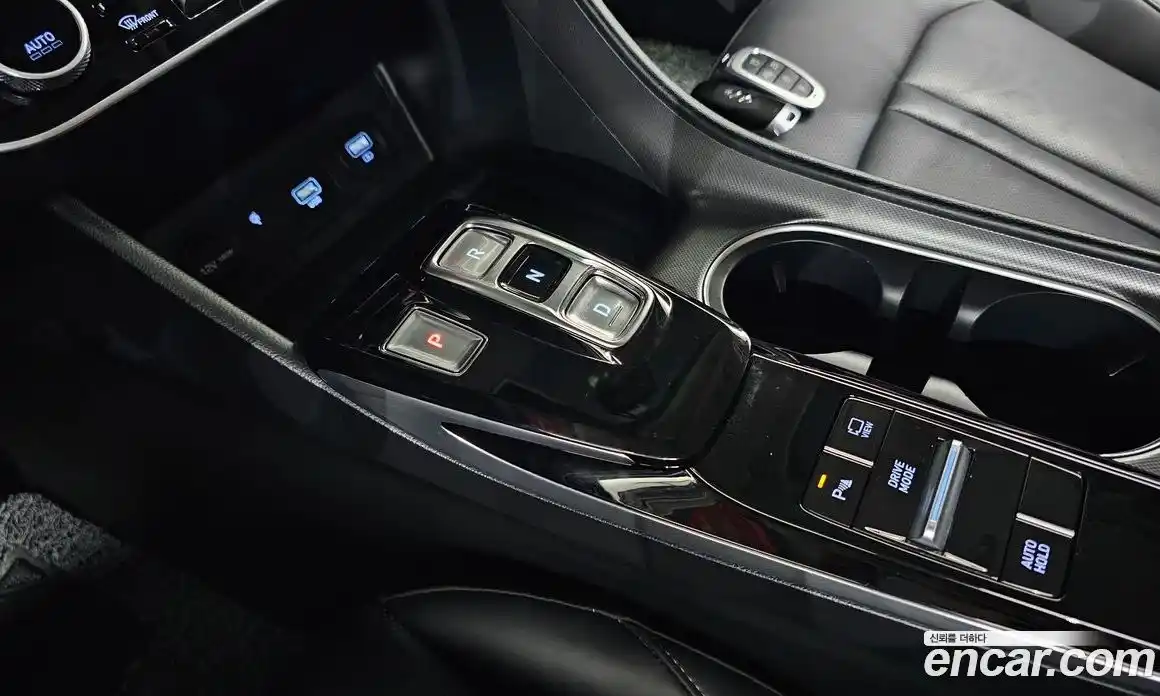 Hyundai Sonata 2020 2.0 гидро в Москве № 1757850, фото 12