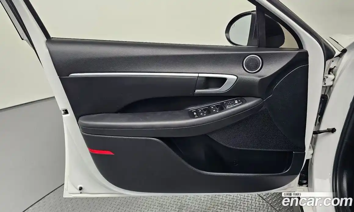 Hyundai Sonata 2020 2.0 гидро в Москве № 1757850, фото 14