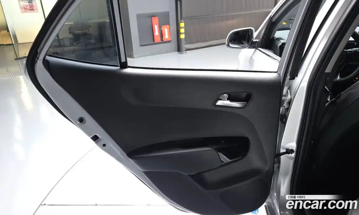 Kia Morning 2024 1.0 гидро в Москве № 1758215, фото 15