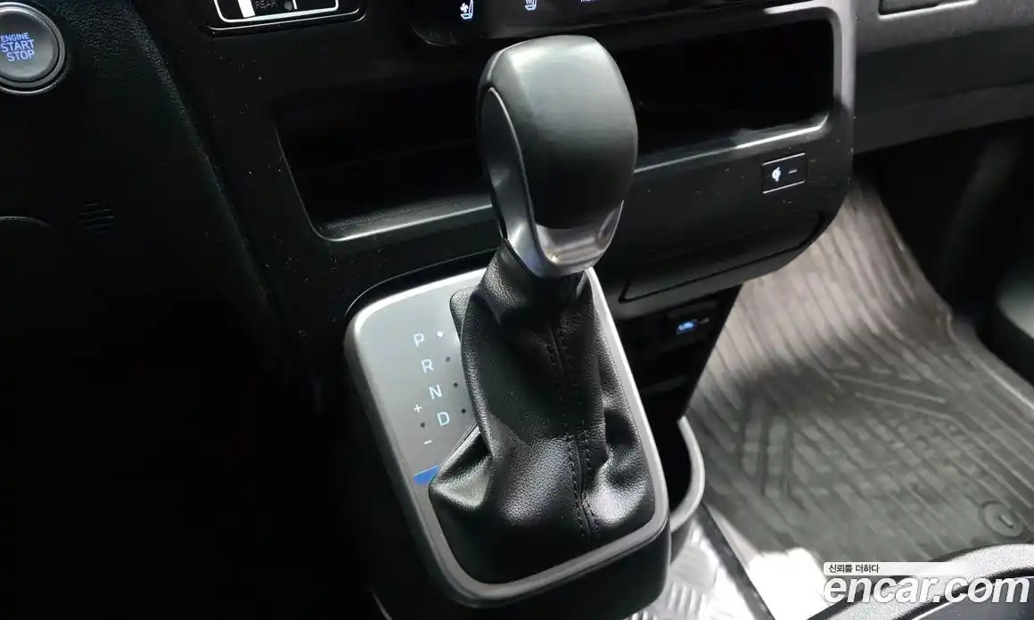 Hyundai Staria 2023 2.2 гидро в Москве № 1830238, фото 12
