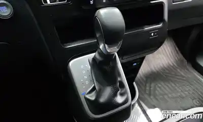 Hyundai Staria 2023 2.2 гидро в Москве № 1830238, миниатюра 12