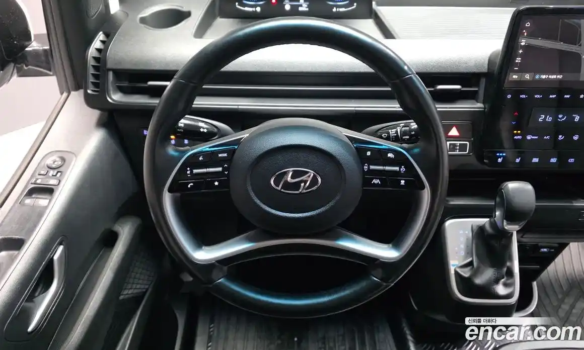 Hyundai Staria 2023 2.2 гидро в Москве № 1830238, фото 19