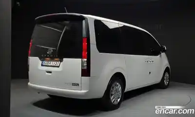 Hyundai Staria 2023 2.2 гидро в Москве № 1830238, миниатюра 2