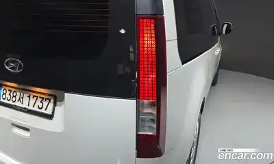 Hyundai Staria 2023 2.2 гидро в Москве № 1830238, миниатюра 9