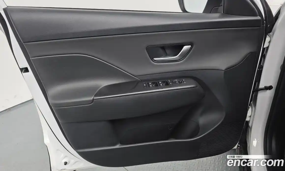 Hyundai Kona 2023 1.6 гидро в Москве № 1830862, фото 27