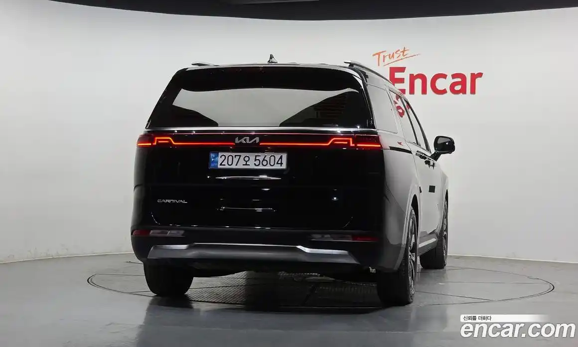 Kia Canival 2022 2.2 гидро в Москве № 1831407, фото 4