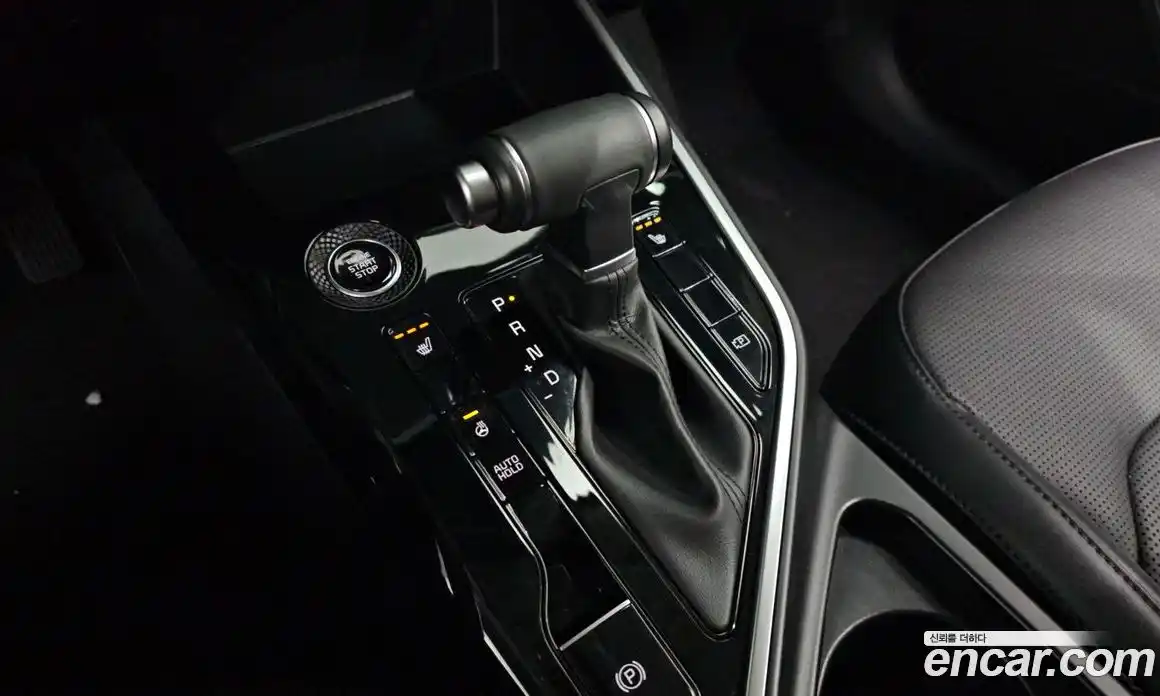 Kia Niro 2024 1.6 гидро в Москве № 1831415, фото 12