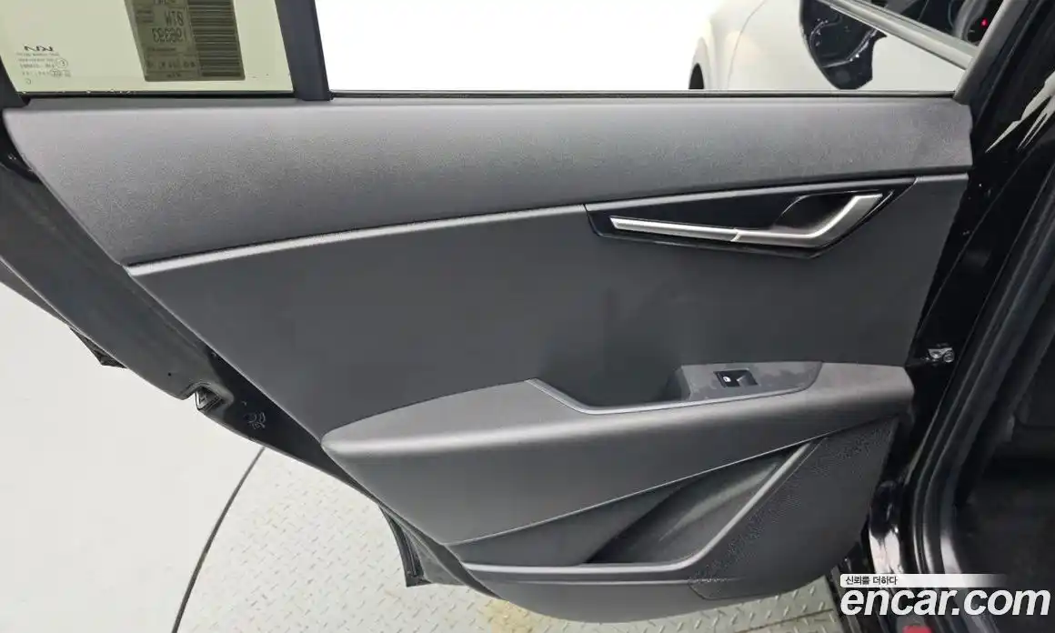 Kia Niro 2024 1.6 гидро в Москве № 1831415, фото 15