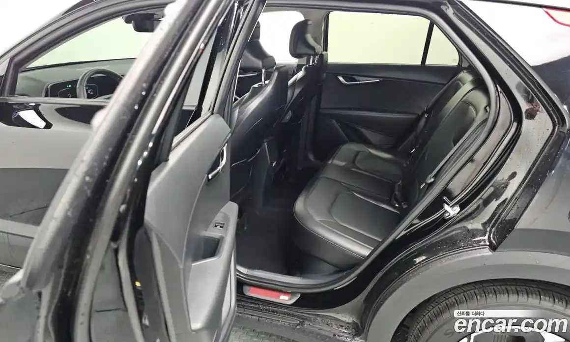 Kia Niro 2024 1.6 гидро в Москве № 1831415, фото 19