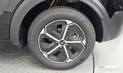Kia Niro 2024 1.6 гидро в Москве № 1831415, миниатюра 7