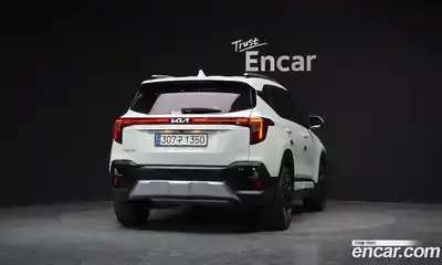Kia Seltos 2024 1.6 гидро в Москве № 1831459, миниатюра 4