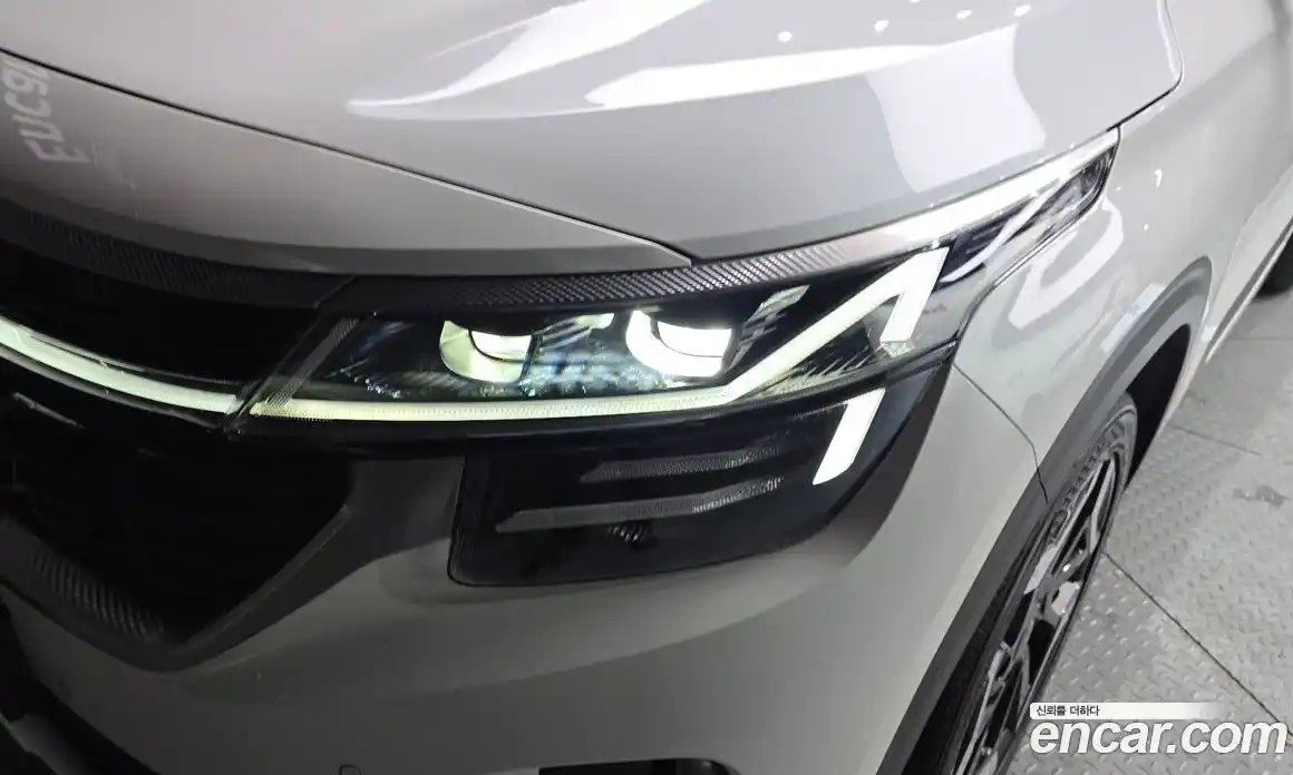 Kia Seltos 2024 1.6 гидро в Москве № 1831459, фото 8