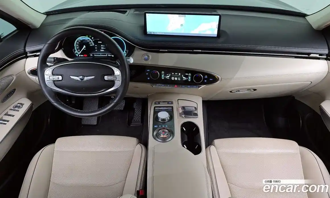 Genesis GV70 2024 2.5 гидро в Москве № 1832287, фото 9