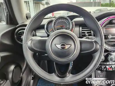 Mini Cooper 2015 1.5 гидро в Москве № 188764, миниатюра 11