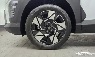Hyundai Kona 2025 1.6 гидро в Москве № 1903321, миниатюра 5