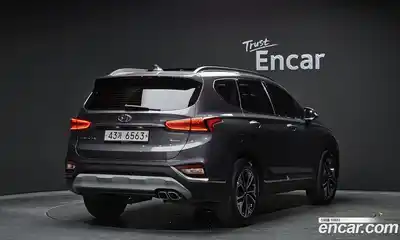 Hyundai Santa Fe 2018 2.2 гидро в Москве № 1903537, миниатюра 2