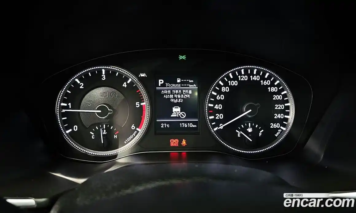 Hyundai Santa Fe 2018 2.2 гидро в Москве № 1903537, фото 8