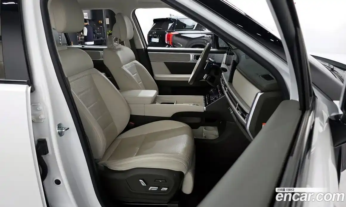 Hyundai Santa Fe 2023 1.6 гидро в Москве № 1903918, фото 16