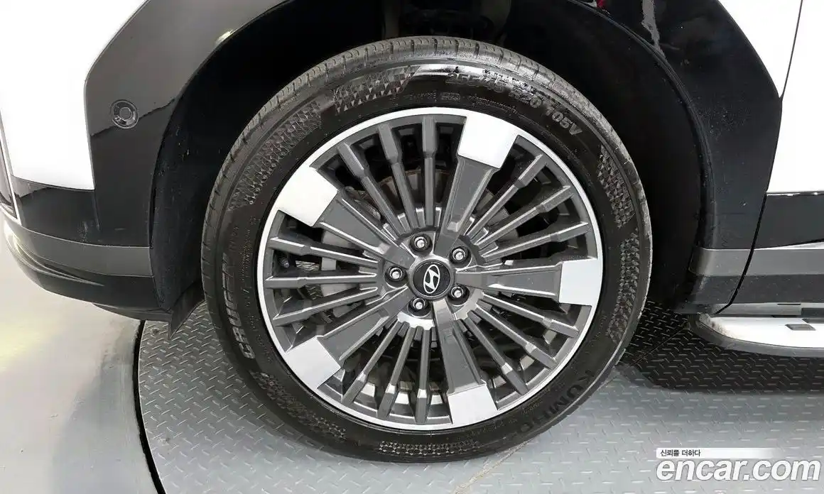 Hyundai Santa Fe 2023 1.6 гидро в Москве № 1903918, фото 5
