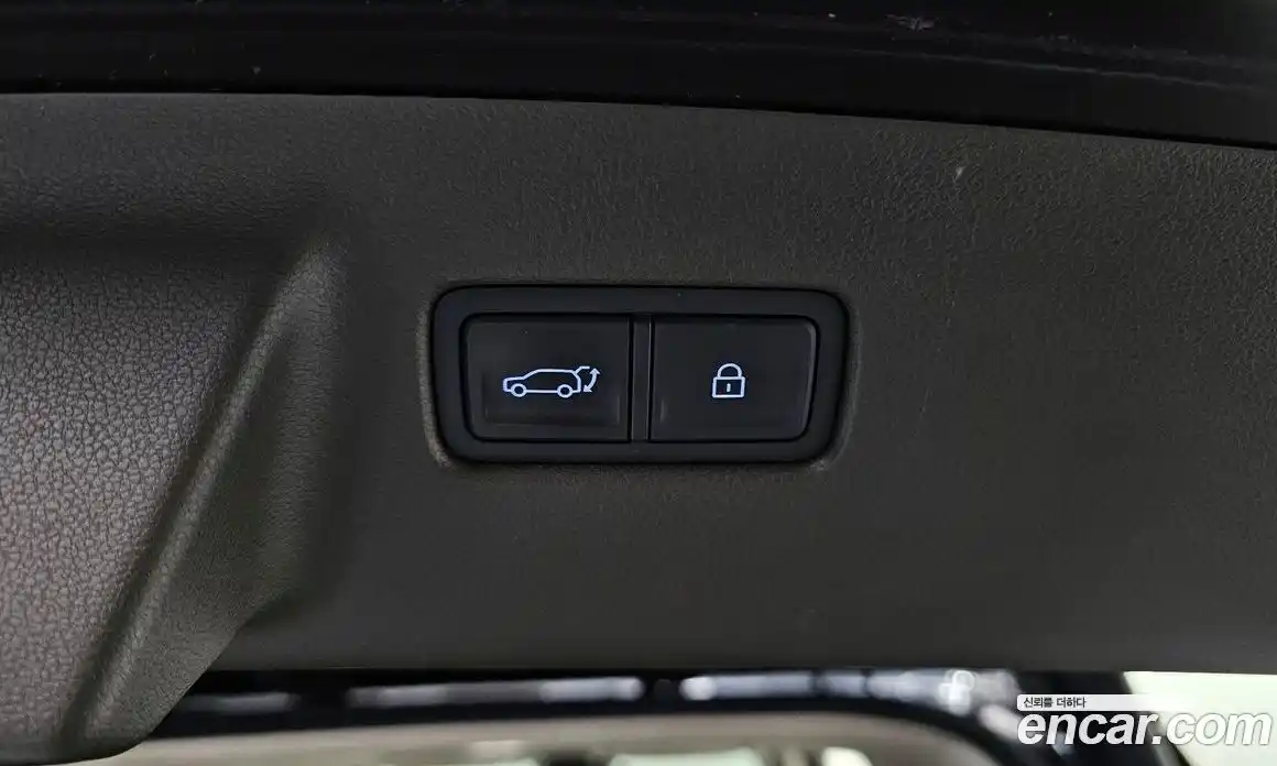 Hyundai Santa Fe 2023 2.5 гидро в Москве № 1904154, фото 32