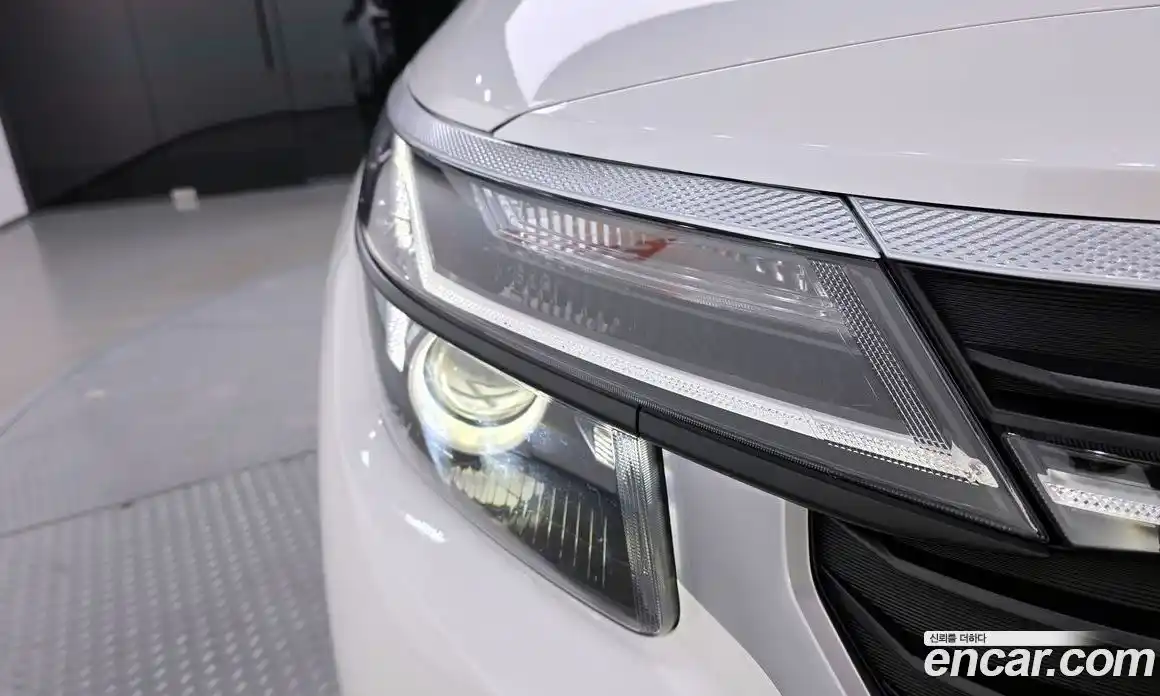Kia Seltos 2025 1.6 гидро в Москве № 1904286, фото 8
