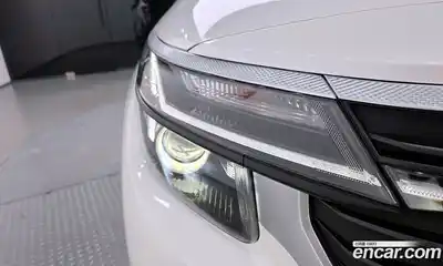 Kia Seltos 2025 1.6 гидро в Москве № 1904286, миниатюра 8