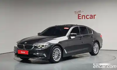 BMW 5-Series, 2020