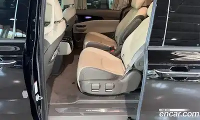 Kia Canival 2023 3.5 гидро в Москве № 1904642, миниатюра 12